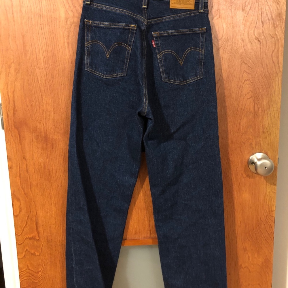 Levi’s Ribcage Straight Leg - Picture 6 of 6